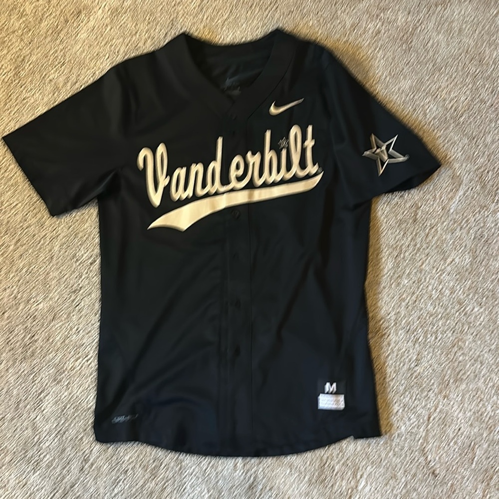 Vanderbilt University baseball jersey, size M